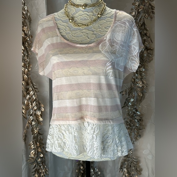 Daytrip Striped Lace Trim Top Women’s Medium Pink Beige Boho Chic Romantic Sheer - Picture 1 of 8